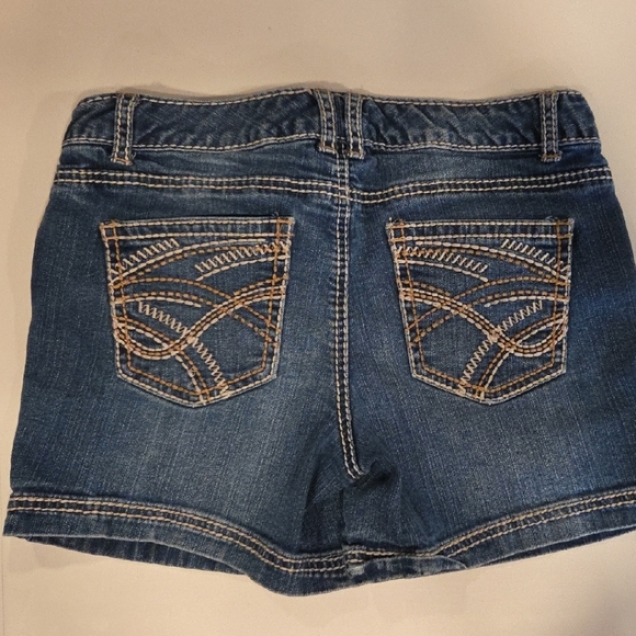 Maurices Dark Blue Jean Shorts Size 5/6 - Picture 3 of 4